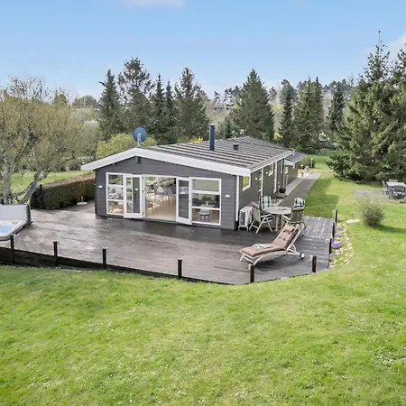 Cozy In With House Sea View بيت للعطل